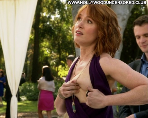 House Of Lies Alicia Witt Bar Babe Topless Cleavage Tits Celebrity