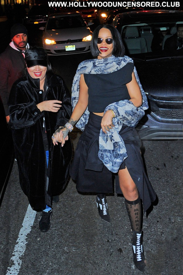 Rihanna Fashion Show Club New York Night Club Babe Fashion Posing Hot