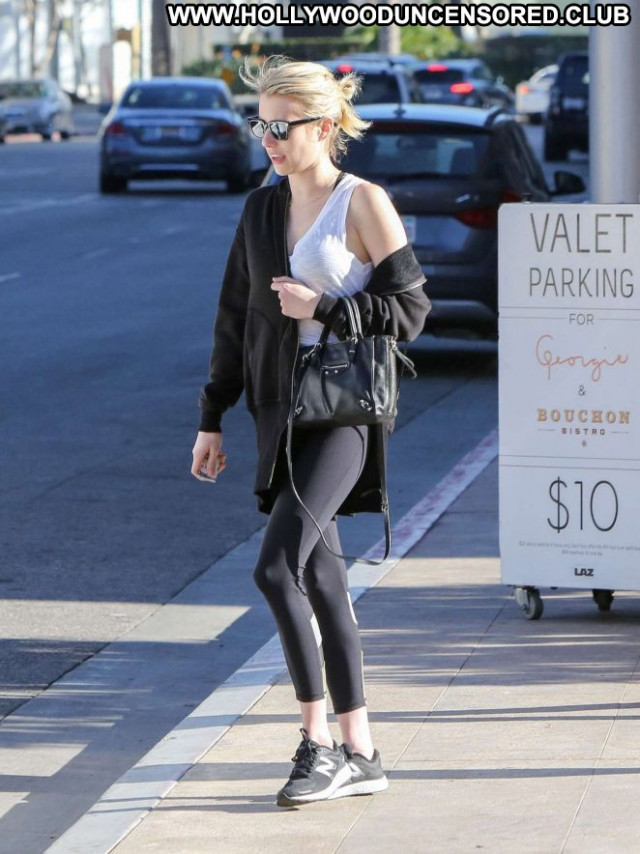 Emma Roberts Beverly Hills Posing Hot Beautiful Babe Paparazzi