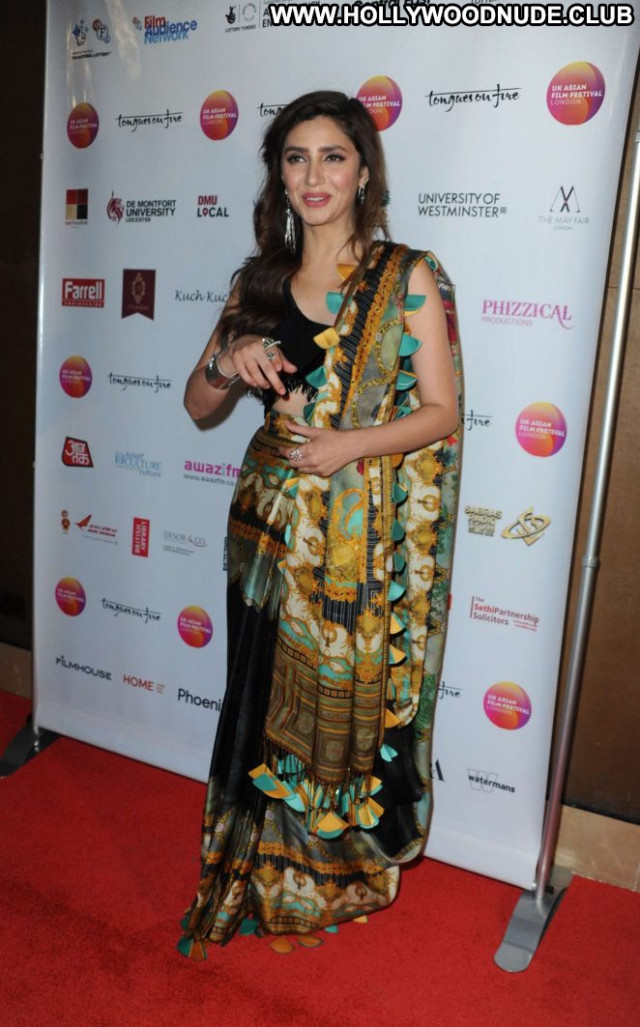 Mahira Khan No Source Babe Beautiful Celebrity Paparazzi Uk London
