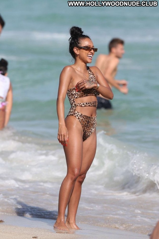 Karrueche Tran Miami Beach Swimsuit Celebrity Paparazzi Babe Posing