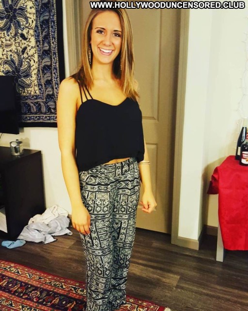 Taylor Rodgers Aka Layla London Pretty Brunette Beautiful Straight Celebrity Pornstar Sensual Stunning