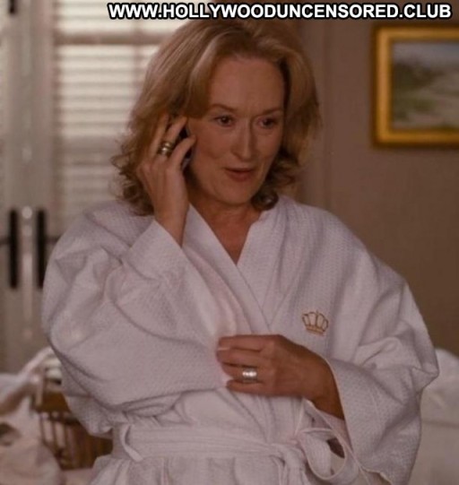 Meryl Streep Sensual Brunette Medium Tits Nice Gorgeous Sultry Straight Celebrity