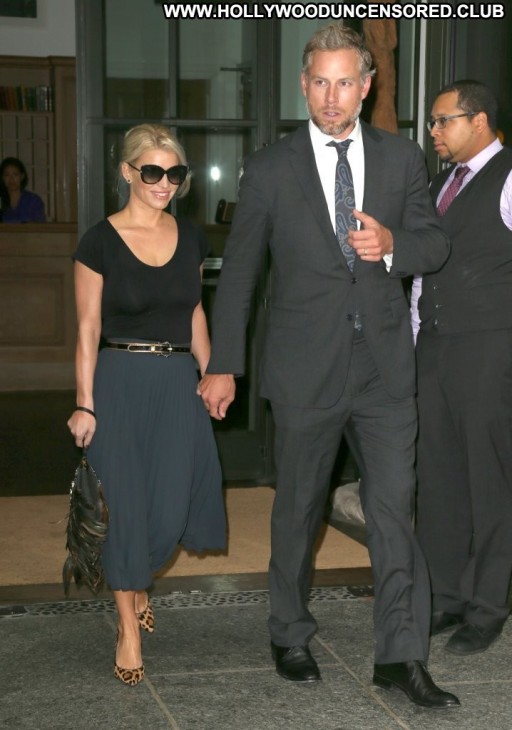 Jessica Posing Hot Beautiful Babe Straight Celebrity