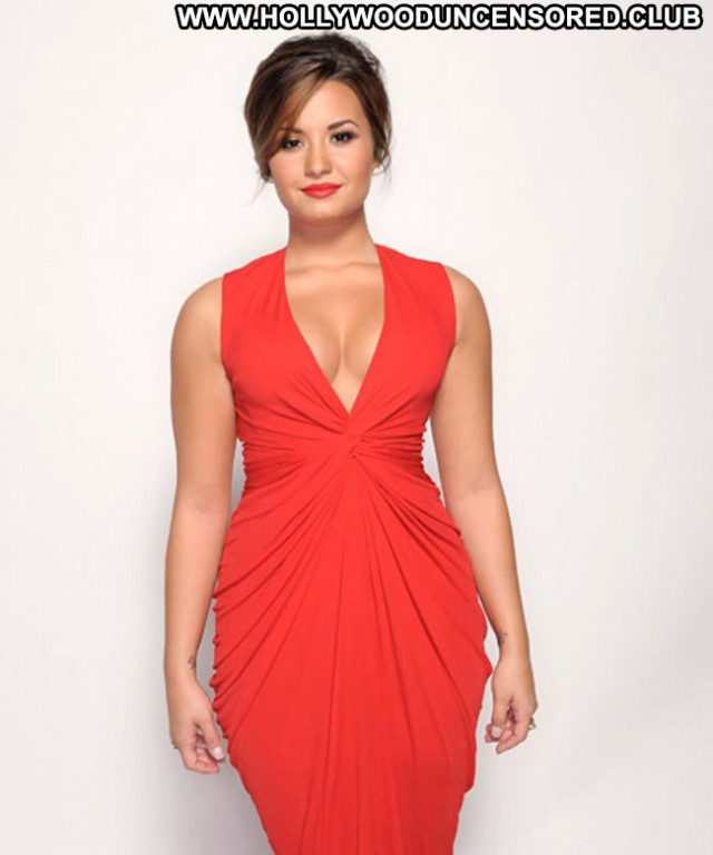 Demi Lovato Cleavage Celebrity Babe Photoshoot Beautiful Bra Posing