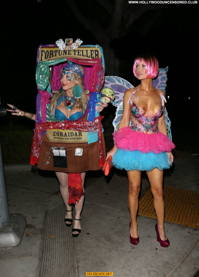 Joanna Krupa Halloween Party Posing Hot Babe Celebrity Party Body