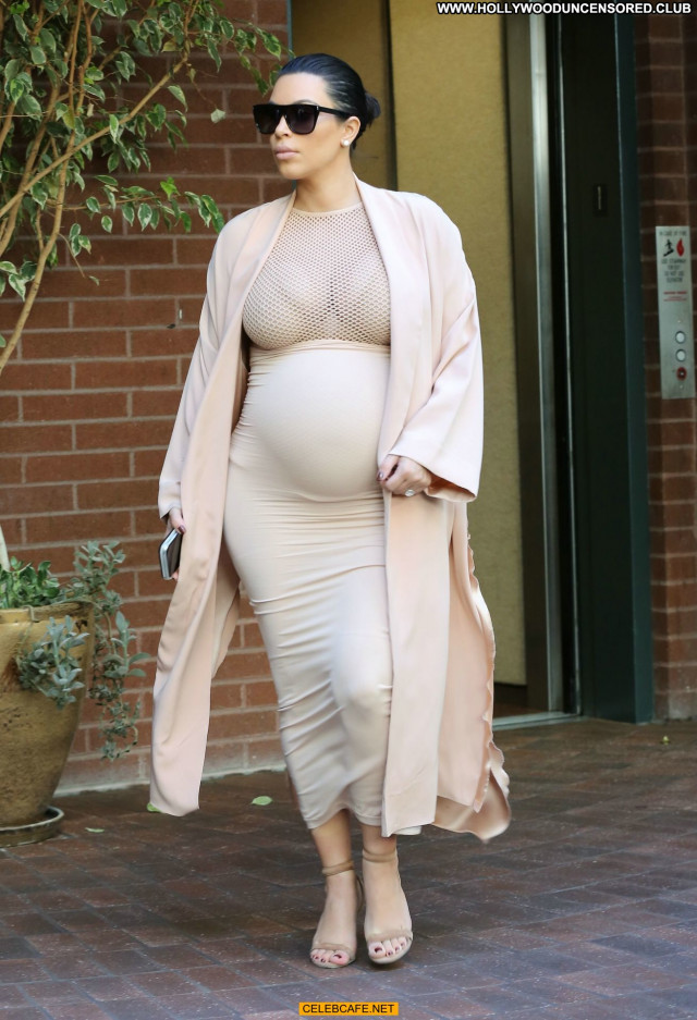 Kim Kardashian Beverly Hills Babe Posing Hot Pregnant Celebrity