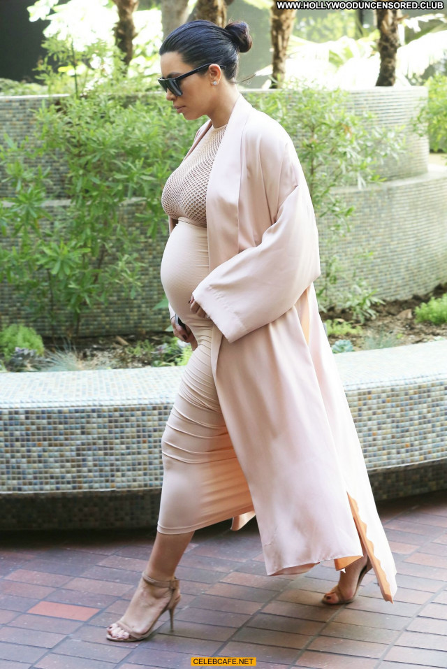 Kim Kardashian Beverly Hills Pregnant Babe Beautiful Celebrity Posing