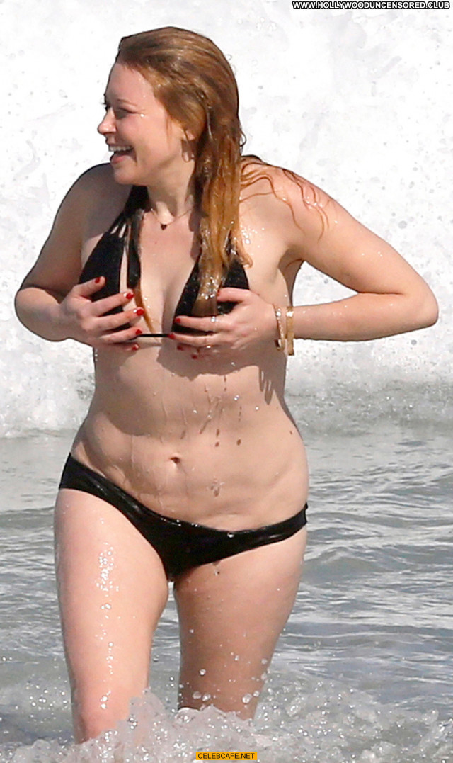Natasha Lyonne No Source Nipple Slip Posing Hot Beautiful Babe