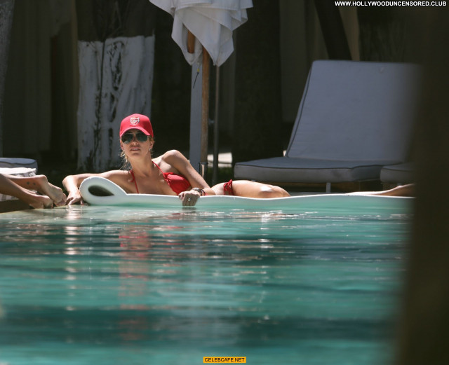 Lauren Stoner No Source Bikini Babe Posing Hot Poolside Celebrity