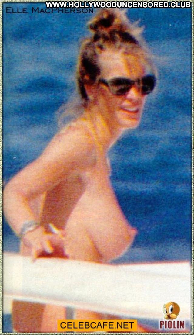 Elle Macpherson Le Mac Toples Yacht Posing Hot Topless Celebrity