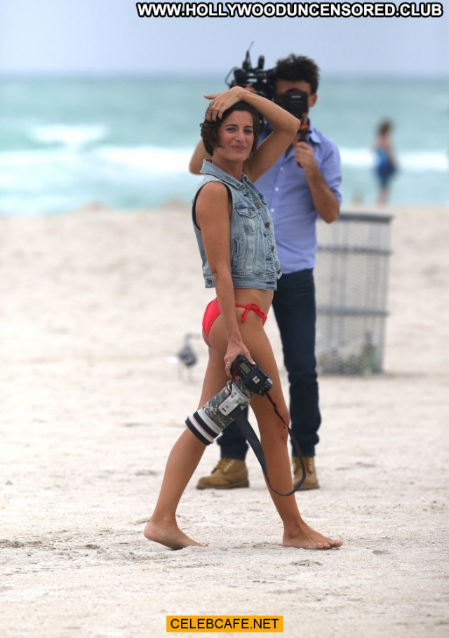 Logan Fazio Miami Beach Beautiful Posing Hot Babe Beach Celebrity