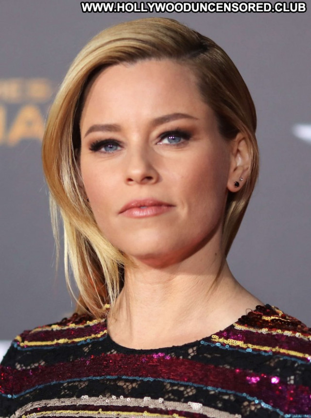 Elizabeth Banks The Hunger Games Paparazzi Los Angeles Posing Hot