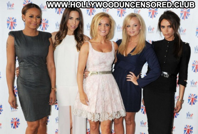 Spice Girls Beautiful Paparazzi London Celebrity Posing Hot Babe Hot