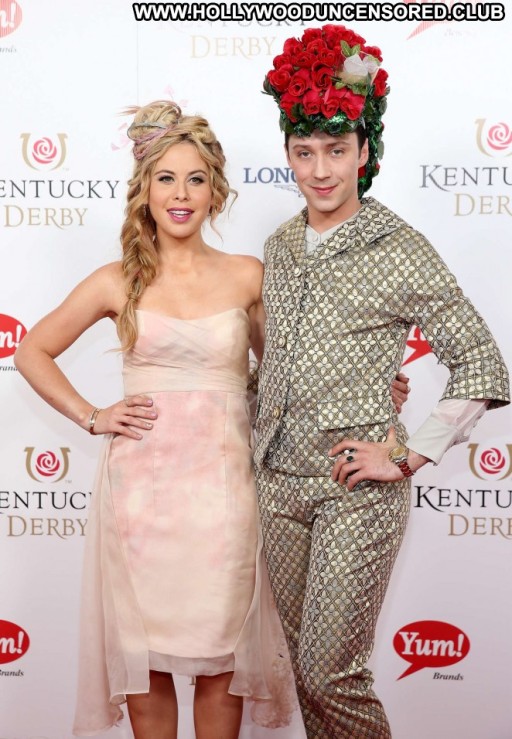 Tara Lipinski Beautiful Posing Hot Straight Celebrity Paparazzi Babe