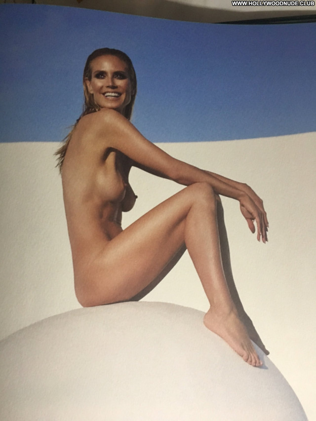 Heidi Klum Sports Illustrated Swimsuit Bus Sex Singer Fashion Desi
