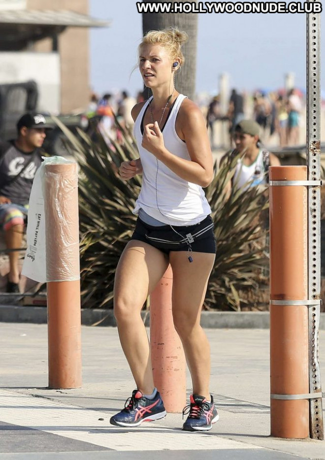 Claire Danes No Source Shorts Celebrity Jogging Babe Paparazzi