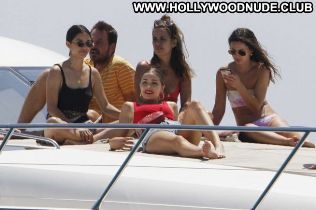 Olivia Culp No Source Yacht Bikini Posing Hot Celebrity Beautiful