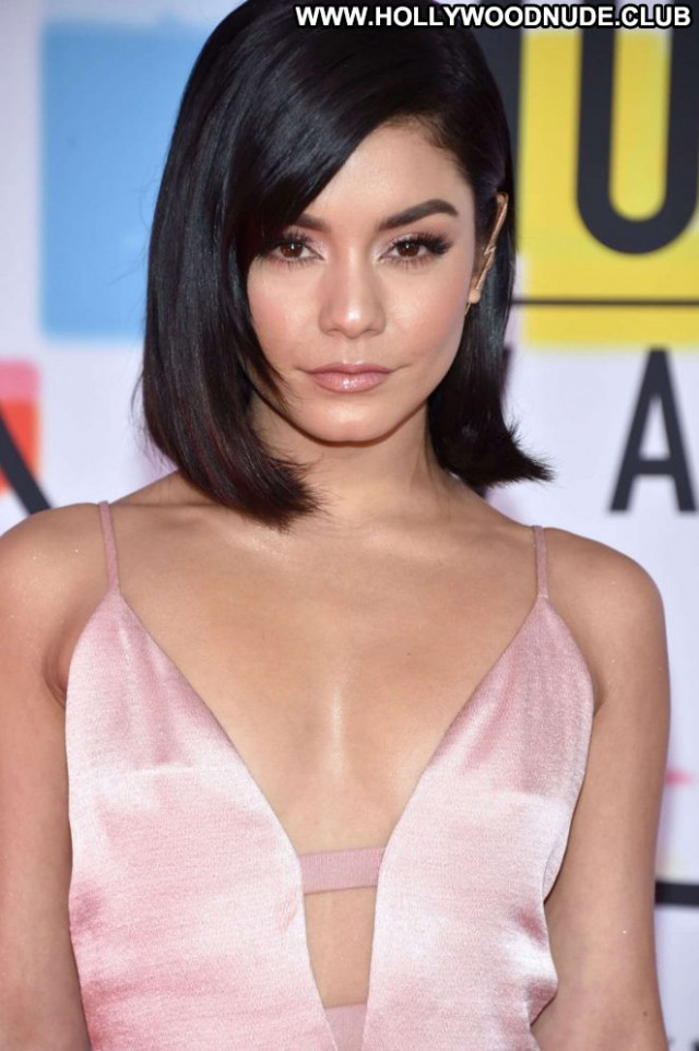 Vanessa Hudgens American Music Awards Awards Paparazzi American Babe