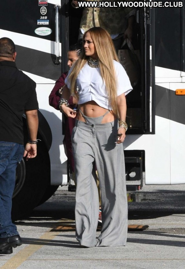 Jennifer Lopez No Source  Posing Hot Celebrity Paparazzi Babe