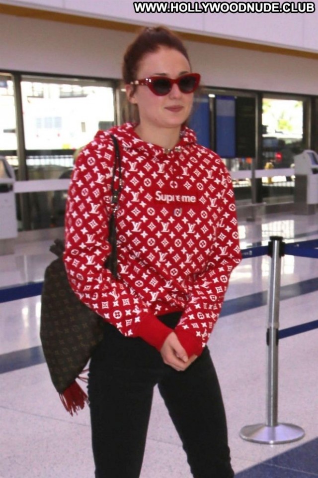 Sophie Turner Lax Airport Paparazzi Celebrity Beautiful Lax Airport