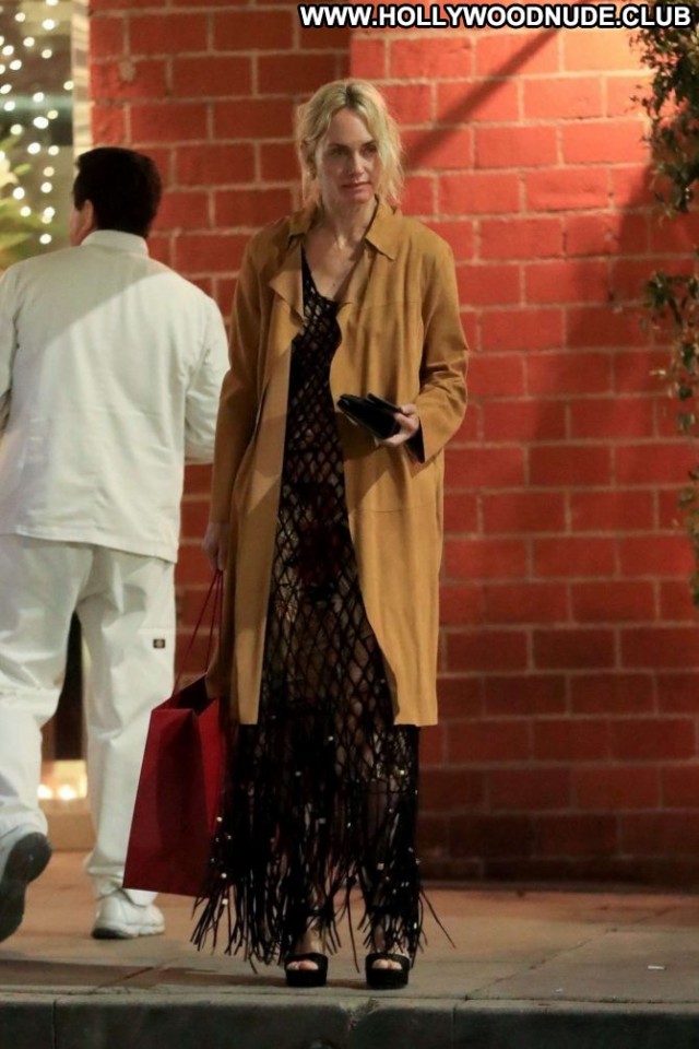 Amber Valletta Beverly Hills Babe Beautiful Paparazzi Posing Hot