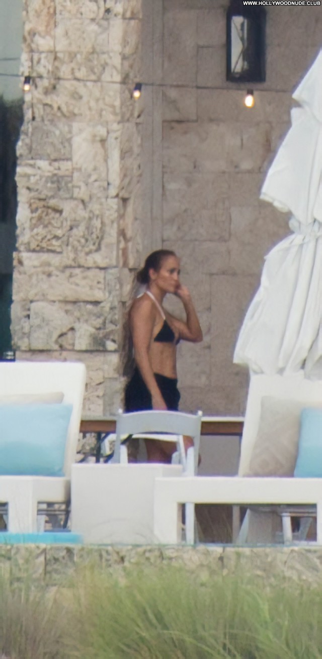Jennifer Lopez The Beach Beach Old The Bahamas Singer Hat Birthday
