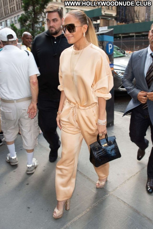Jennifer Lopez New York New York Celebrity Babe Paparazzi Posing Hot