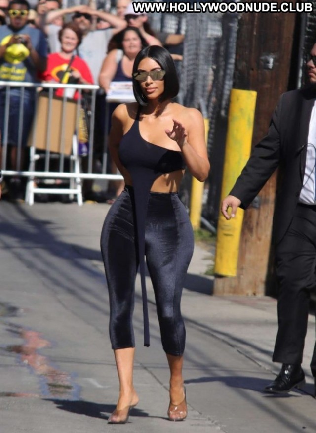 Kim Kardashian Jimmy Kimmel Live Celebrity Posing Hot Live Hollywood