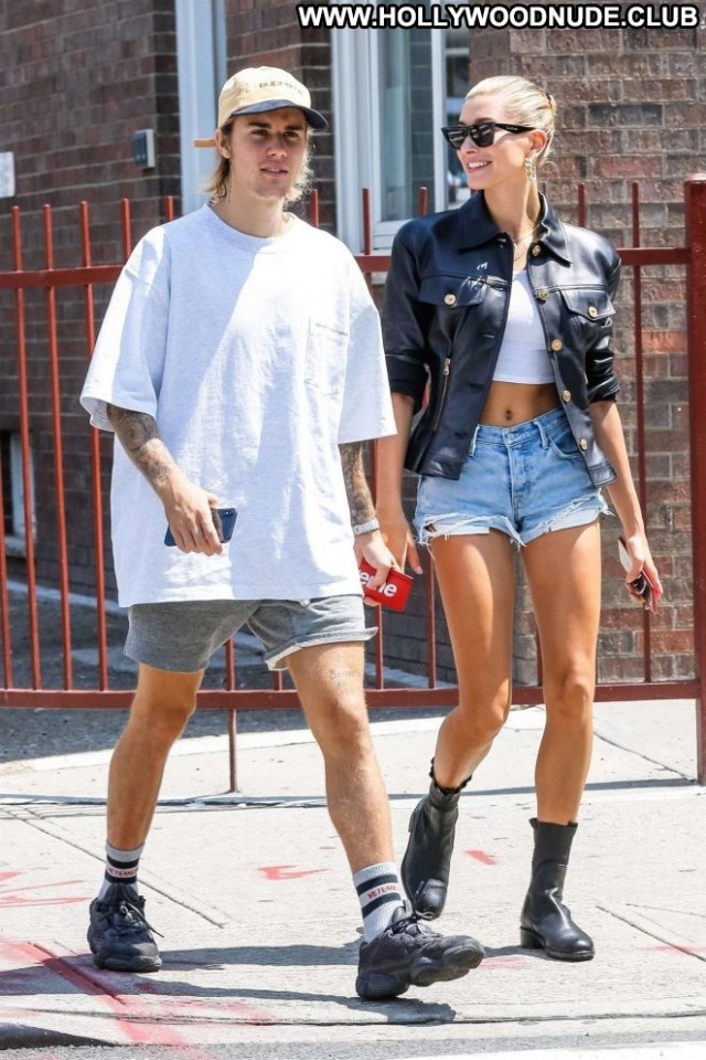 Justin Bieber No Source Nyc Paparazzi Denim Shorts Babe Posing Hot