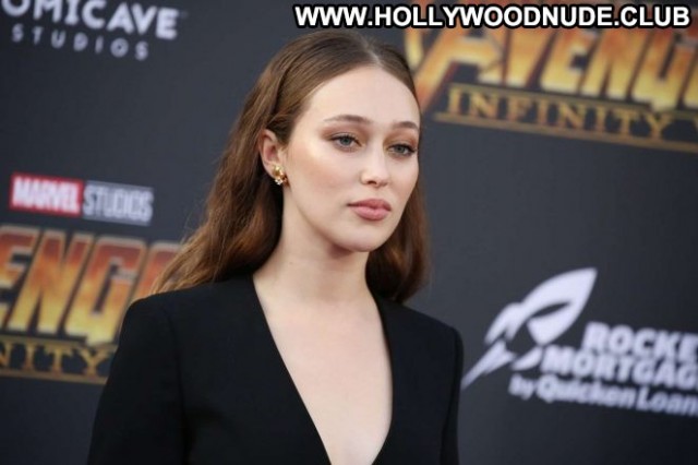 Alycia Debnam Carey Los Angeles Celebrity Posing Hot Los Angeles