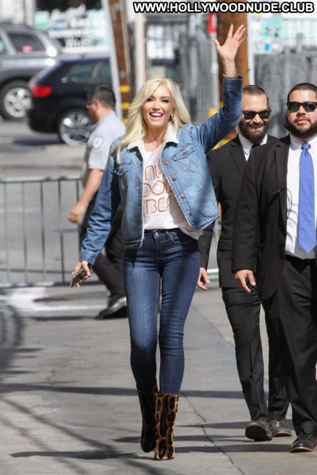 Gwen Stefani Jimmy Kimmel Live Beautiful Celebrity Posing Hot Live