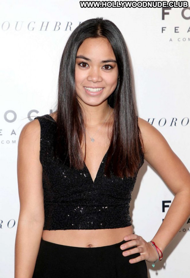 Nude Celebrity sari arambulo Pictures and Videos Archives - Famous and