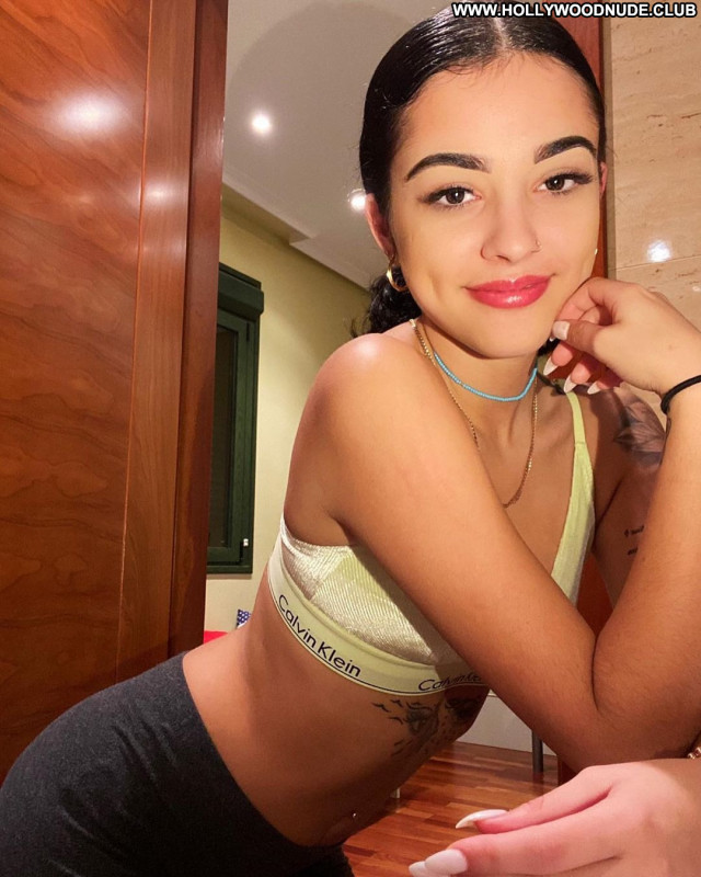 Malu Trevejo No Source Posing Hot Beautiful Babe Paparazzi Celebrity