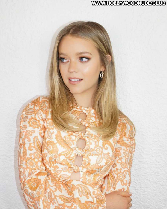 Jade Pettyjohn No Source  Babe Beautiful Celebrity Posing Hot