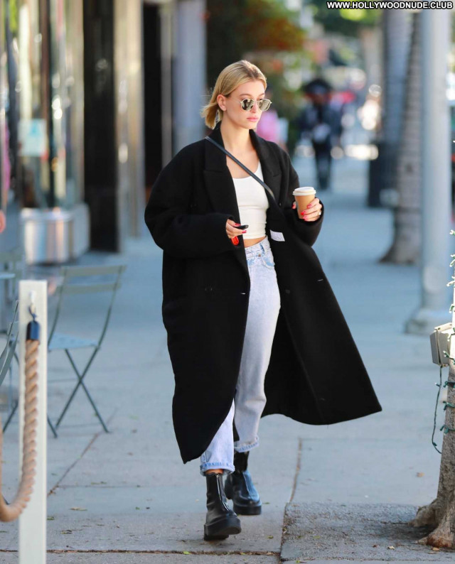 Hailey Bieber Los Angeles  Babe Posing Hot Paparazzi Beautiful