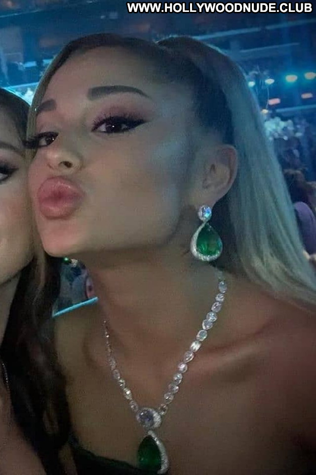 Ariana Grande No Source Babe Posing Hot Paparazzi Celebrity Beautiful