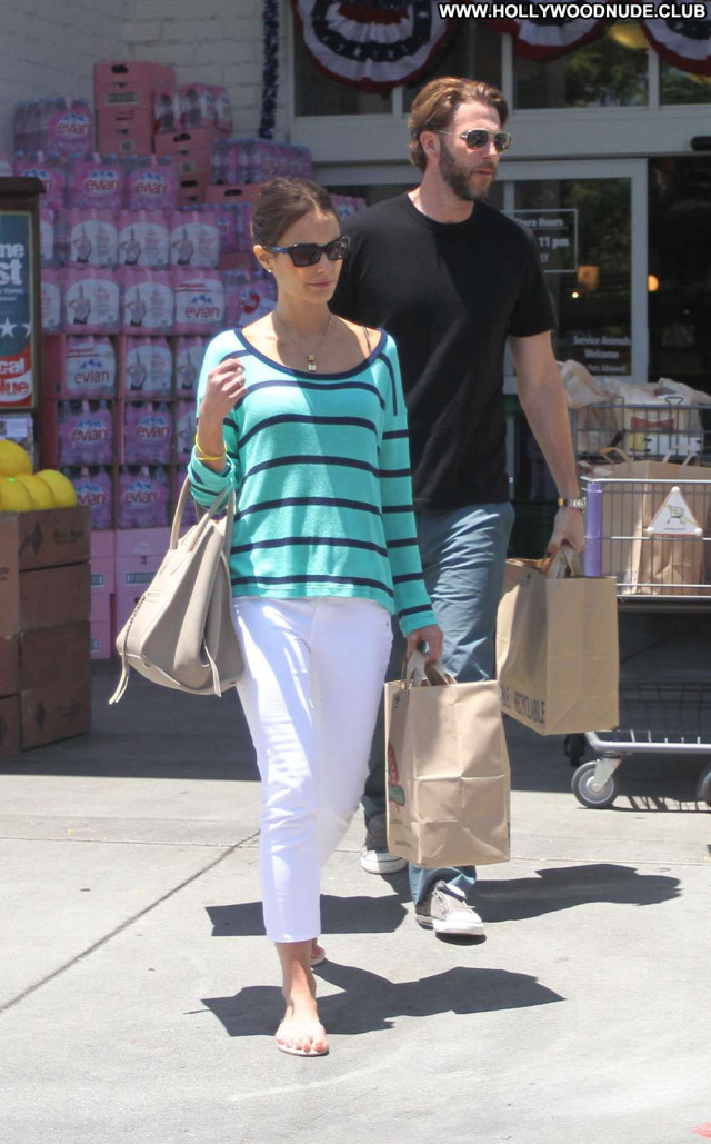 Jordana Brewster No Source Shopping Beautiful Celebrity Candids