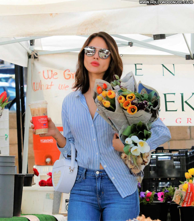 Eiza Gonzalez Farmers Market Posing Hot Paparazzi Beautiful Celebrity