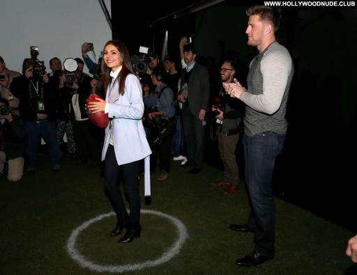 Victoria Justice Paparazzi Straight Beautiful Posing Hot Babe Celebrity