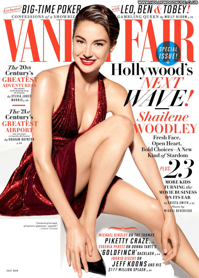 Shailene Woodley Vanity Fair Babe Celebrity Paparazzi Posing Hot