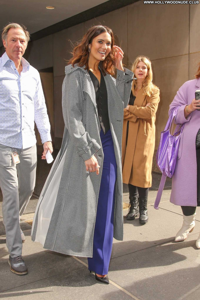 Mandy Moore New York Beautiful Babe Celebrity Posing Hot Paparazzi