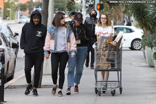 Cara Delevingne Beautiful Babe Sexy Straight Celebrity Posing Hot