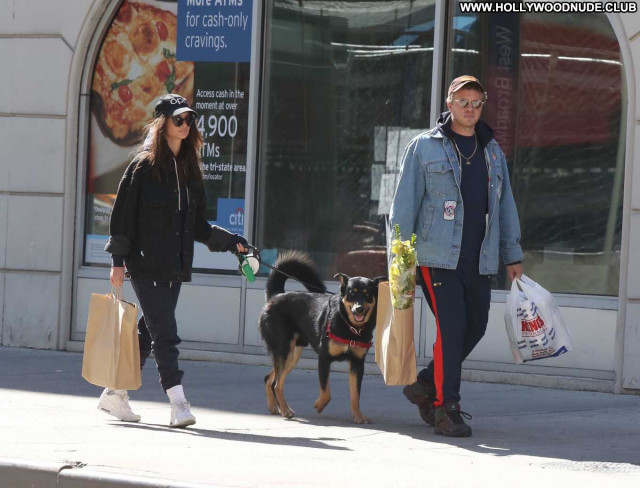 Emily Ratajkowski No Source Paparazzi Posing Hot Beautiful Babe