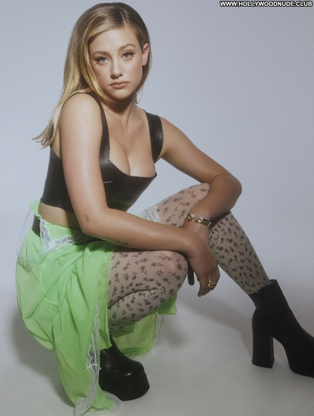 Lili Reinhart No Source Posing Hot Babe Celebrity Beautiful Sexy