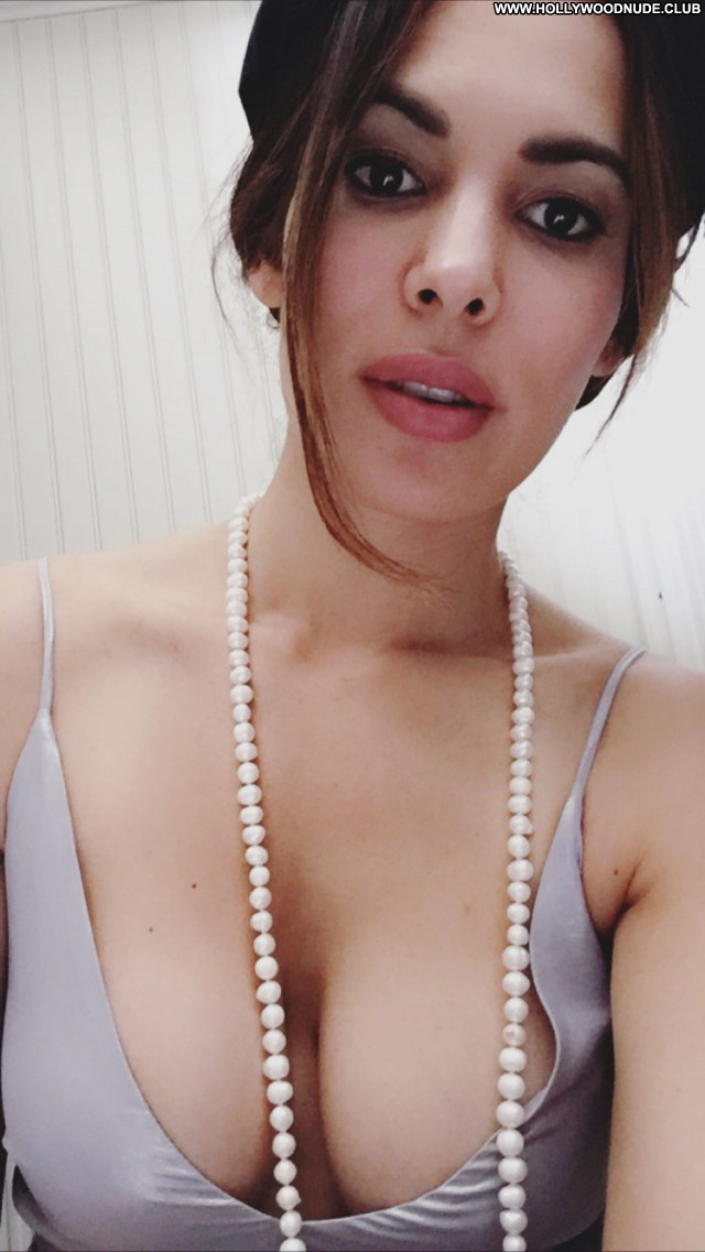 Nadine Velazquez No Source Sexy Beautiful Celebrity Posing Hot Babe