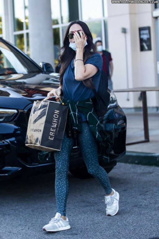 Megan Fox Sexy Babe Posing Hot Straight Celebrity Beautiful