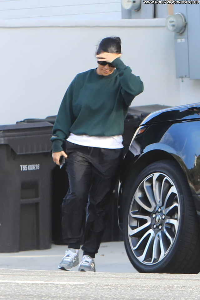 Scott Disick Los Angeles Celebrity Posing Hot Paparazzi Beautiful Babe