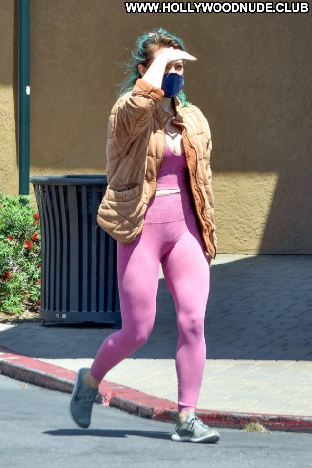 Karrueche Tran Beverly Hills Shopping Babe Posing Hot Paparazzi