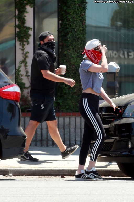 Kristen Stewart Celebrity Beautiful Sexy Babe Straight Posing Hot